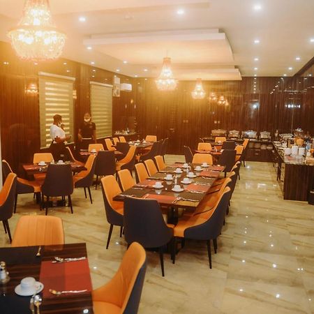 Waldorf Blu Hotel Awka Екстер'єр фото